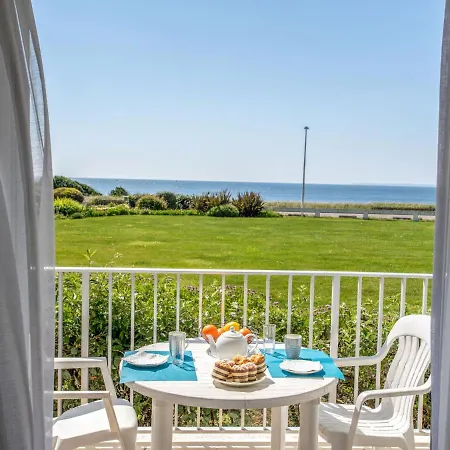 Les Trois Iles-5 By Interhome * Port-Haliguen